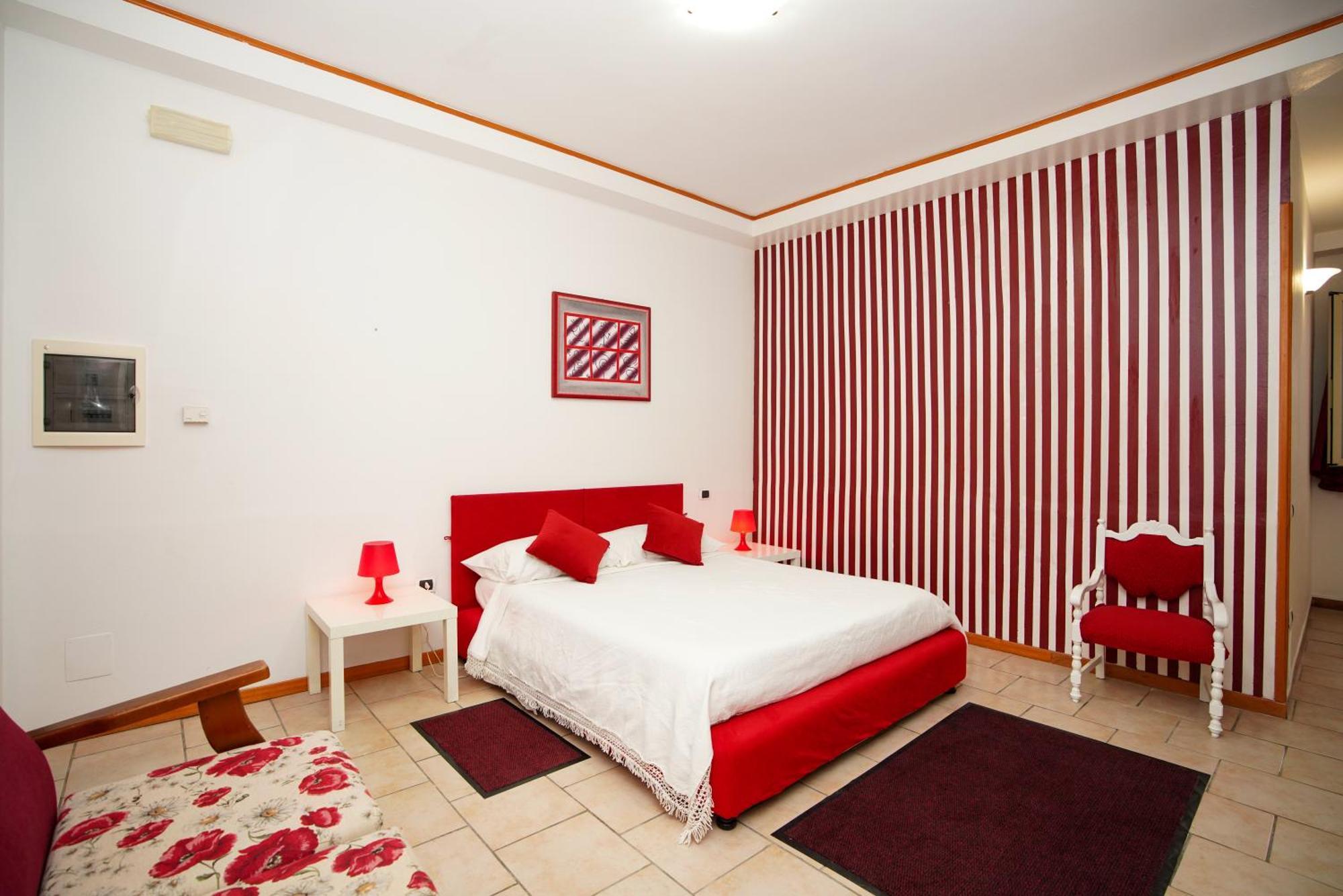 Lupiae Aparthotel