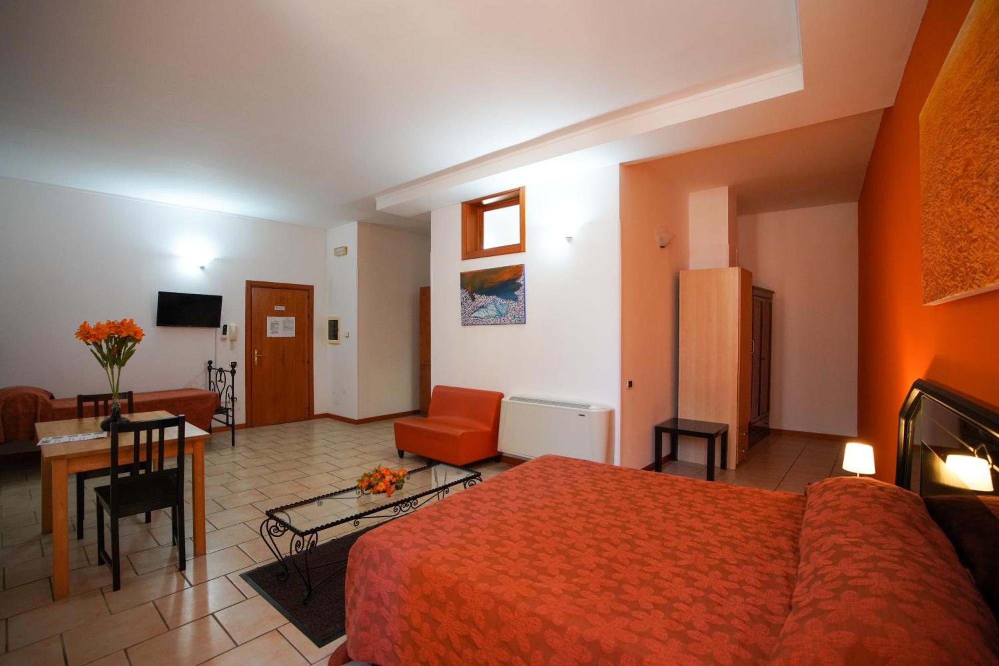Lupiae Aparthotel