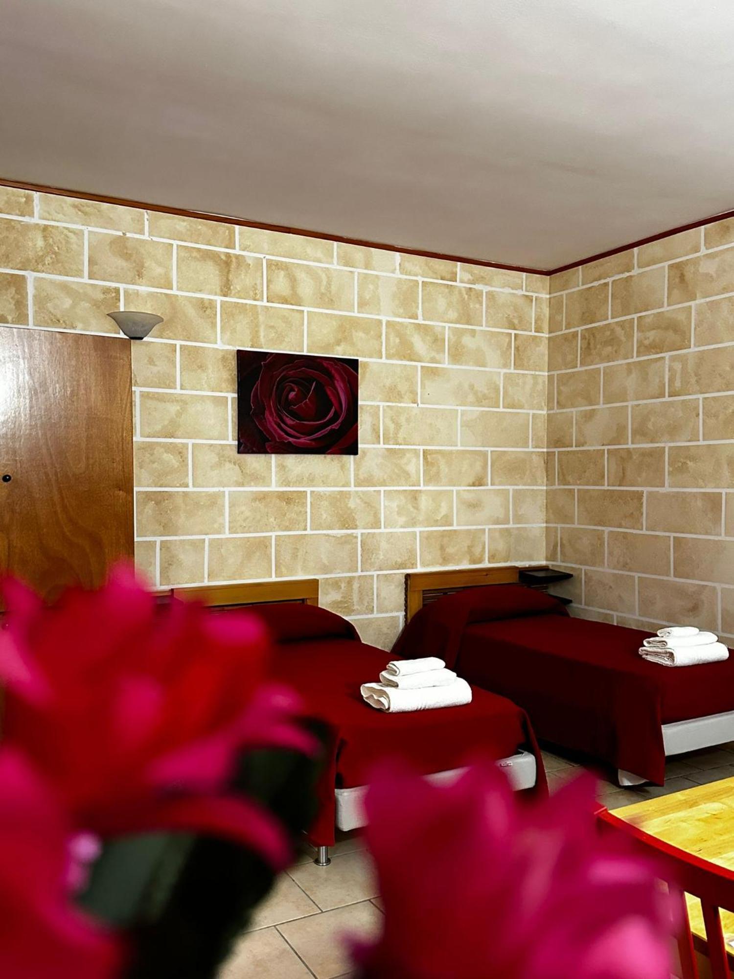 Aparthotel Lupiae